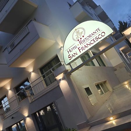 Hotel San Francesco San Giovanni Rotondo Exterior photo