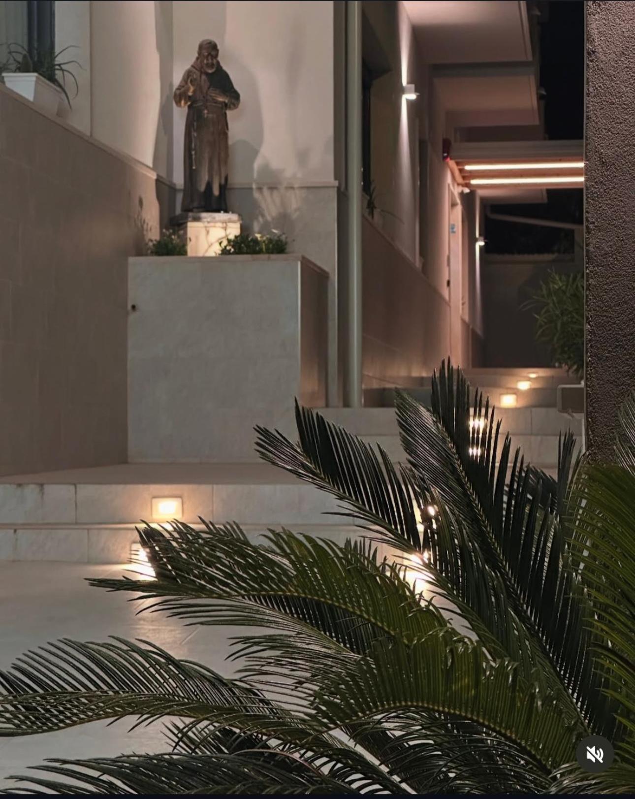 Hotel San Francesco San Giovanni Rotondo Exterior photo